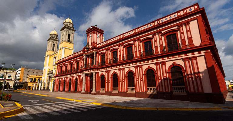 Qué pasa si no pago la tenencia en Querétaro