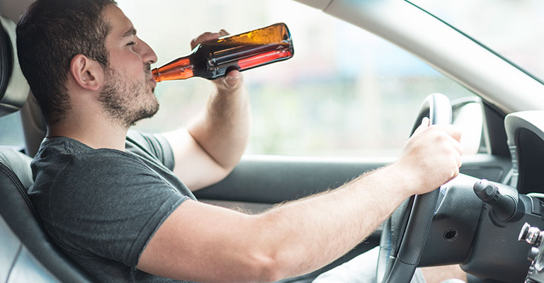 En qué situación mi seguro de auto me cubriría por manejar en estado de ebriedad