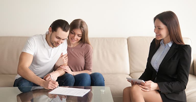 Diferencia entre vender seguros y construir un negocio de seguros