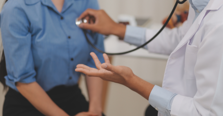 ¿Cómo funciona el seguro de gastos médicos mayores